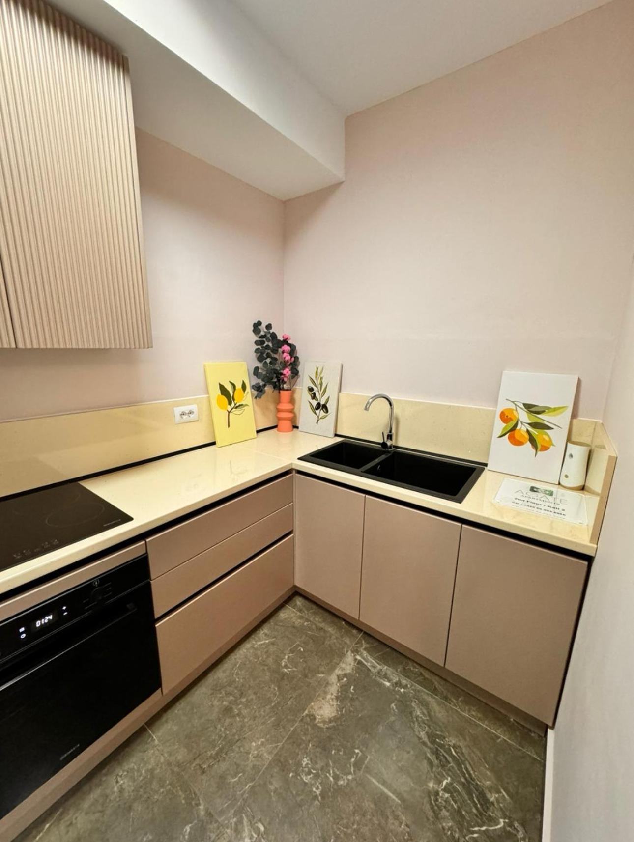 Agate City Center Apartment Tiranë Luaran gambar