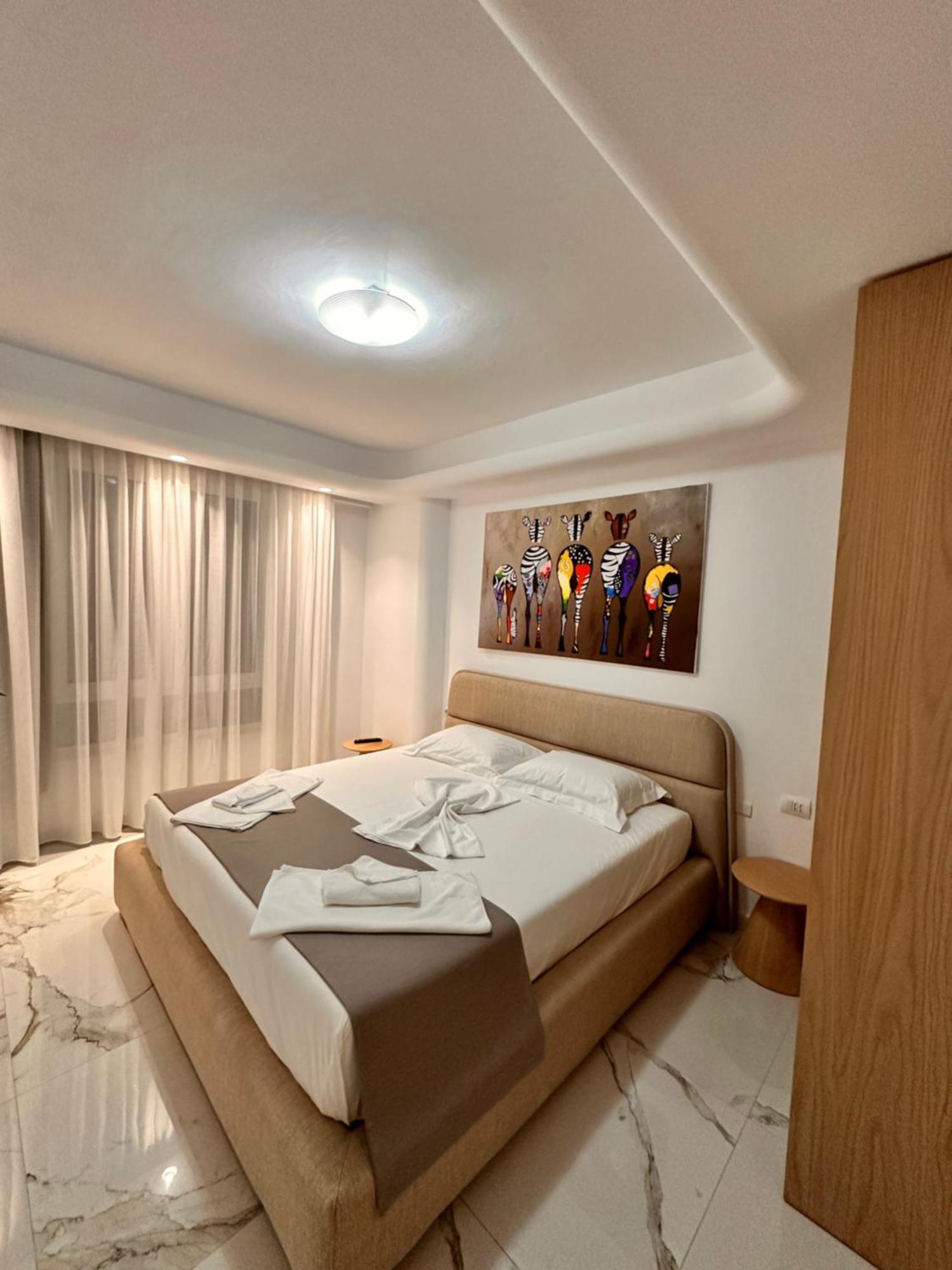 Agate City Center Apartment Tiranë Luaran gambar